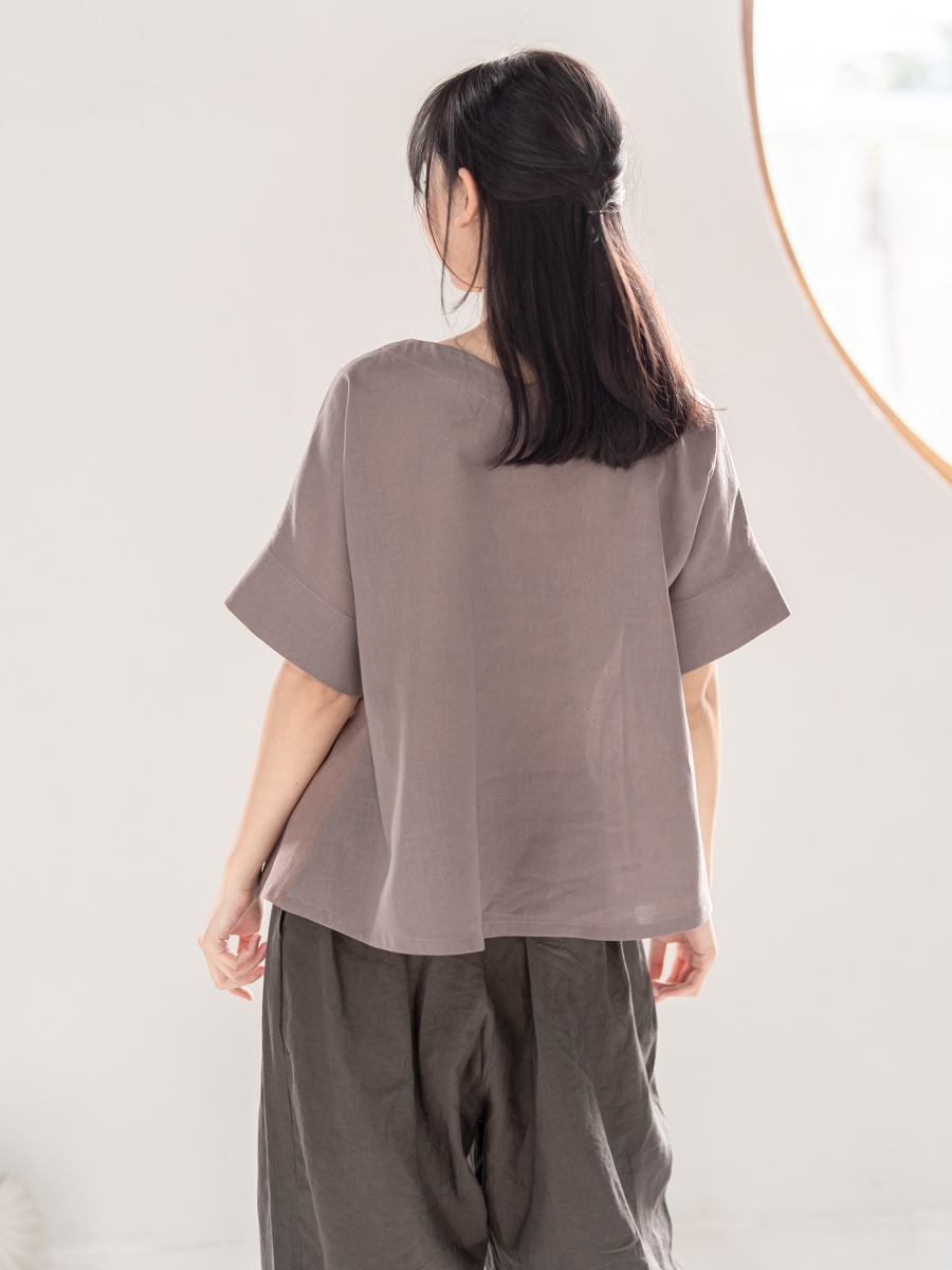 Candith｜Dark Brown Zigzag Hand-Stitching Linen Top