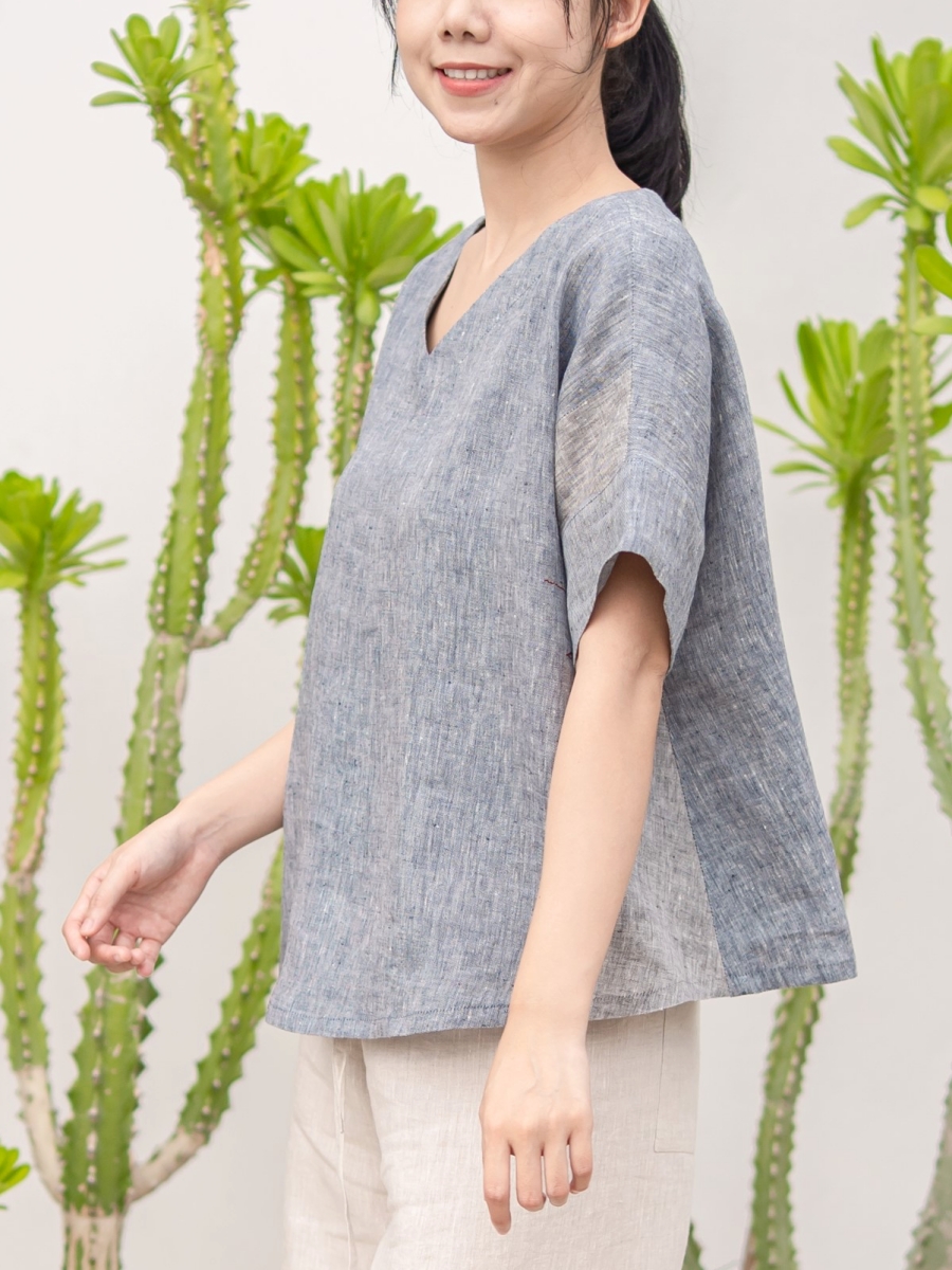 Candith｜ Greyish Blue Zigzag Hand-Stitching Linen Top