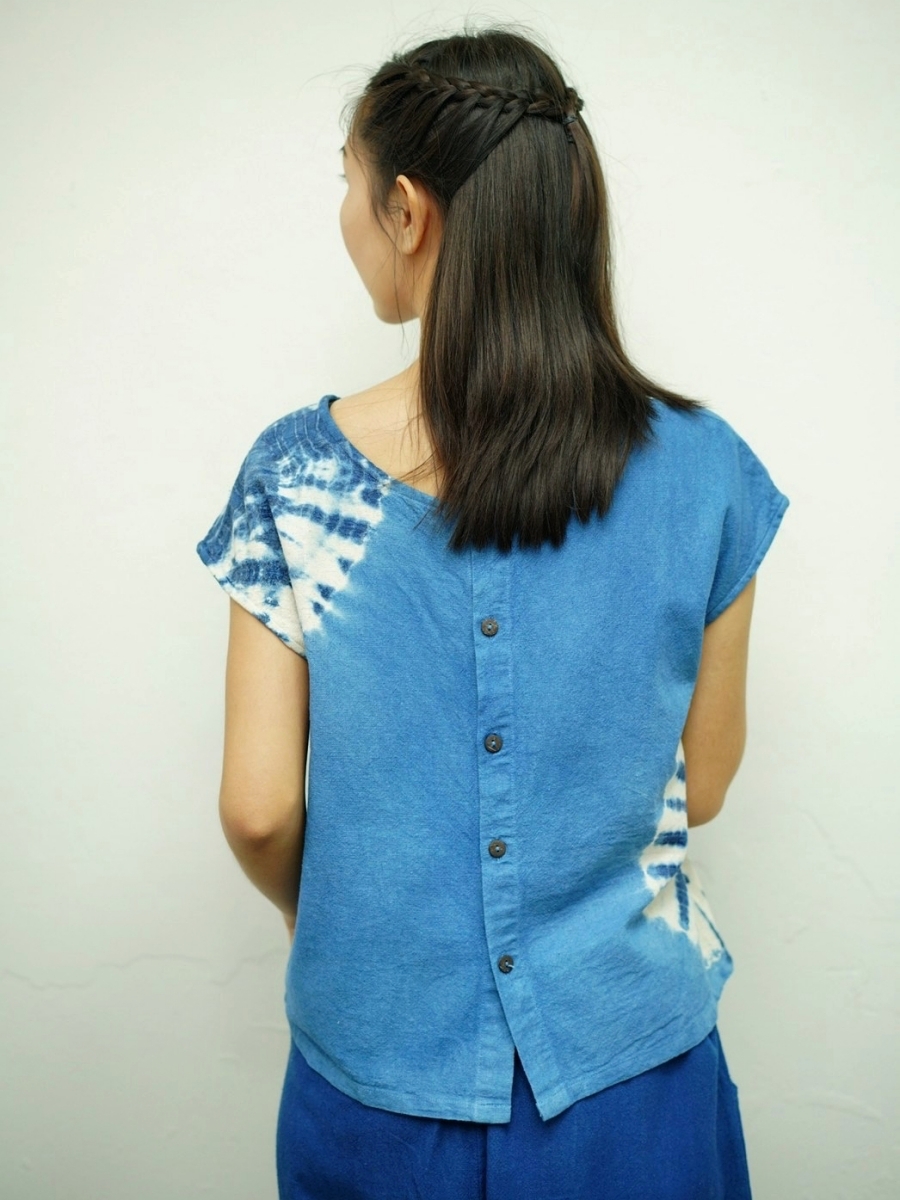 Hug Fai Hug D｜Boat Neck Spider Web Pattern Indigo Tie Dye Blouse