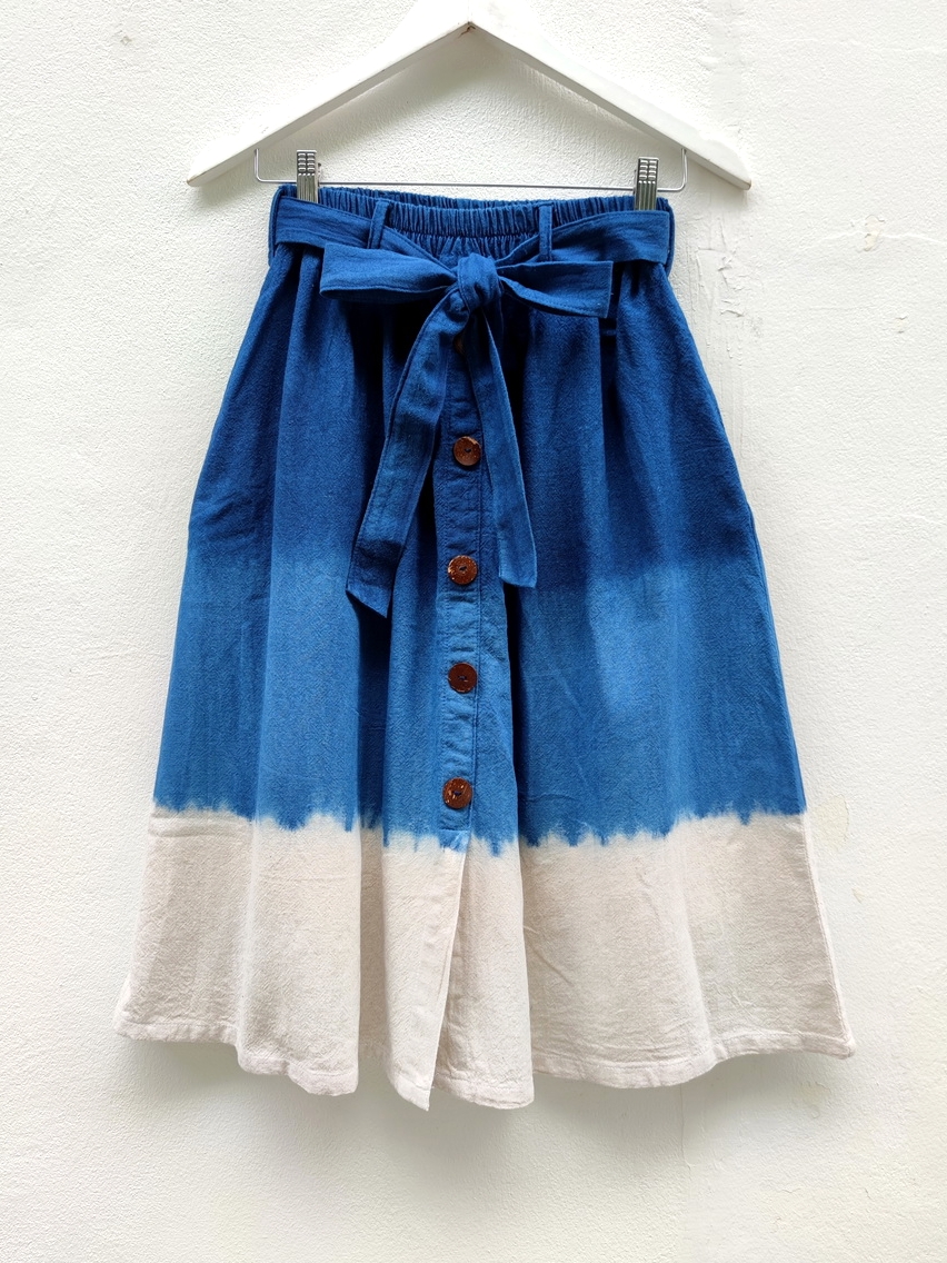 Hug Fai Hug D｜Three Tone Tie Dyed Skirt