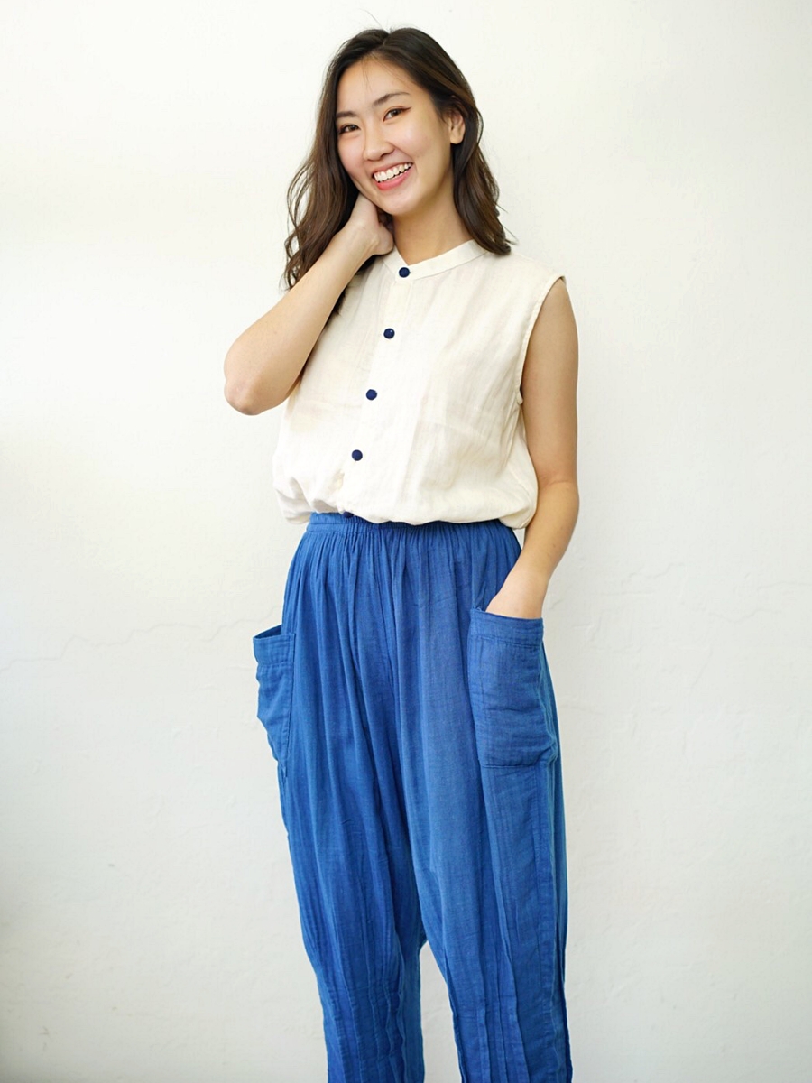 Hug Fai Hug D｜Grace White Top Indigo Button