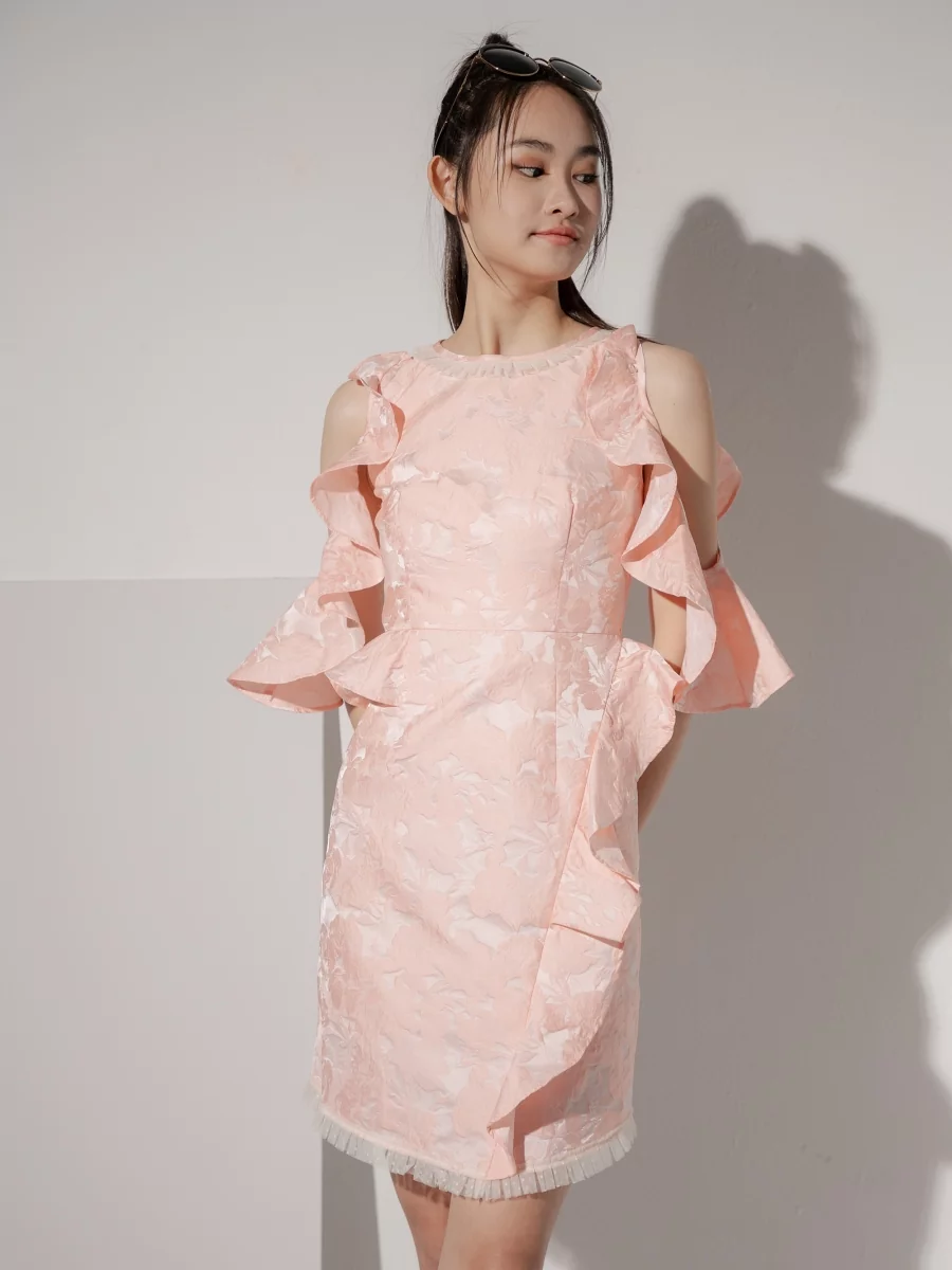 SARALOLO｜Petal Peach Jacquard Ruffle Sleeves Dress