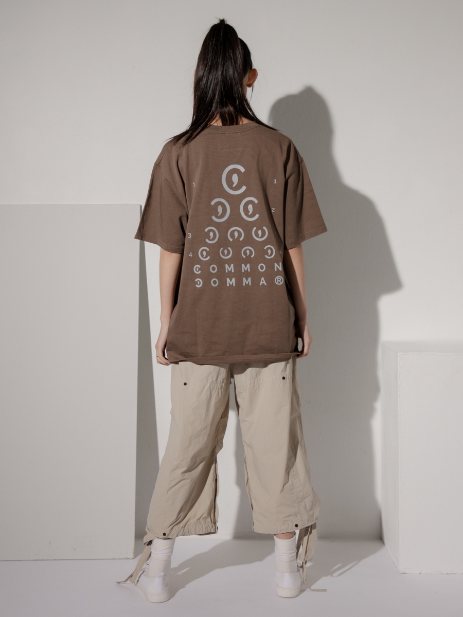 Common Comma｜Brown Eye Testing Back Prints SS Tee