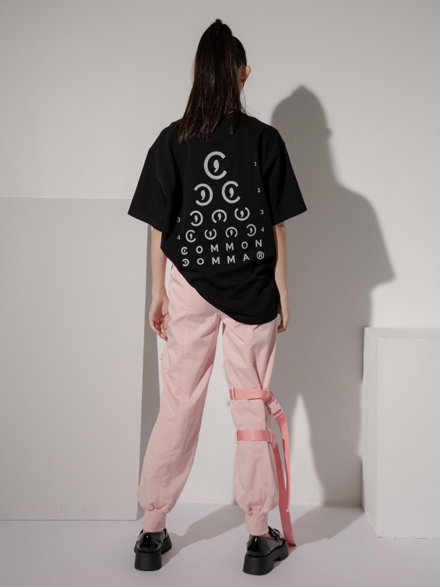 Common Comma｜Black Eye Testing Back Prints SS Tee