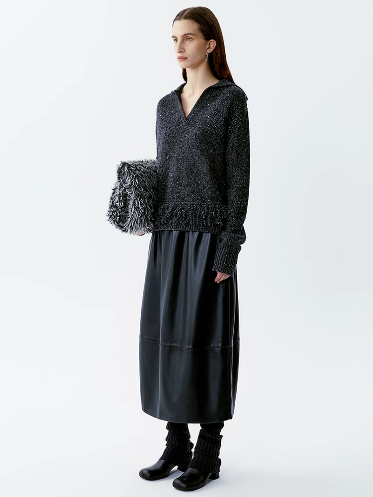 INSIS｜Luxury Style Wool Dotted Yarn V-Neck Fringed Knitted Top