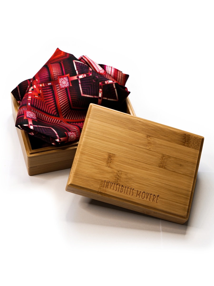 AWARDED COLLECTION｜LACQUAR BOX SILK SCARF WITH BAMBOO BOX