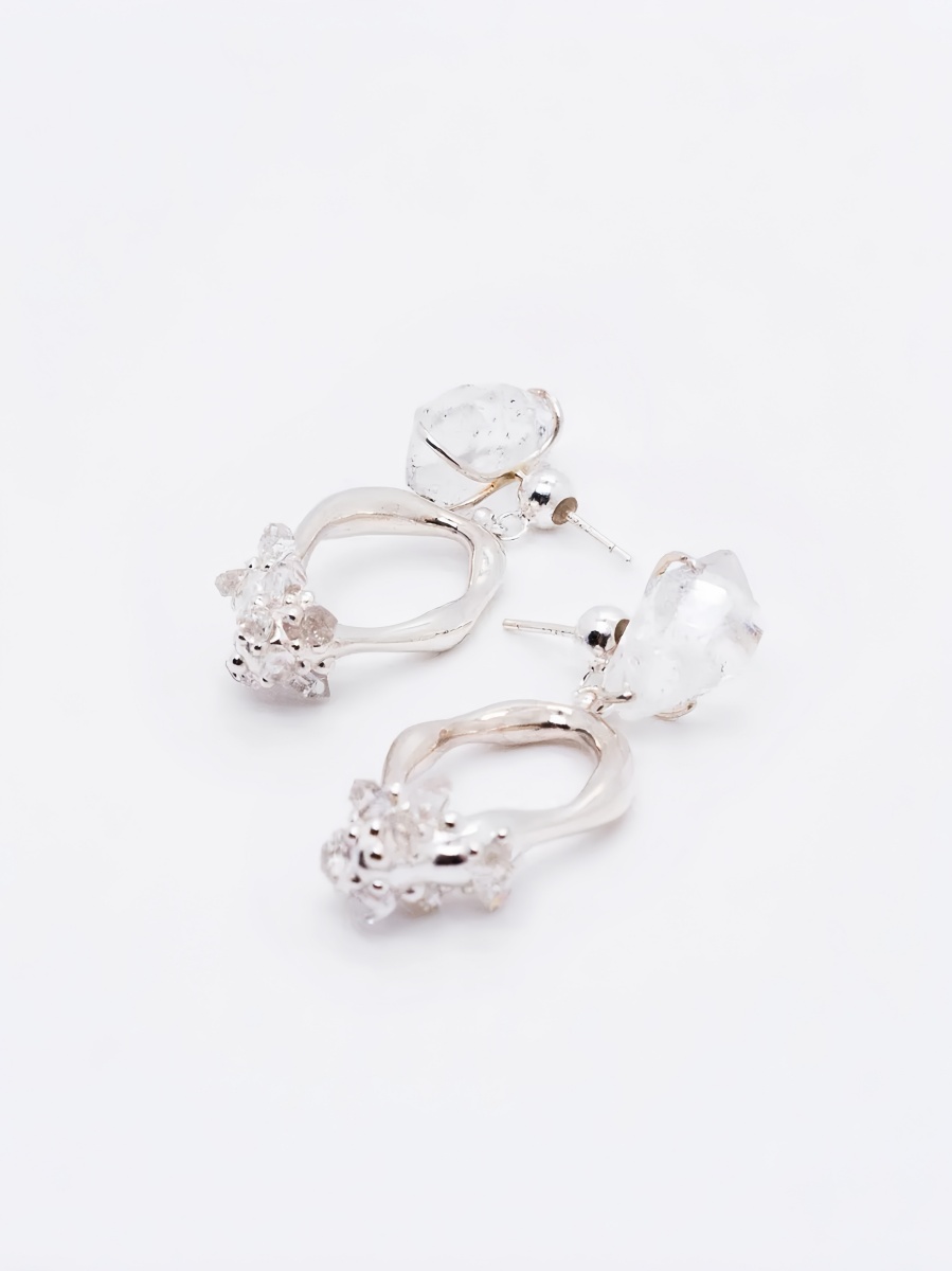 Space Ice｜ Magenta Mist Iceberg Herkimer Diamond Earrings (Silver)