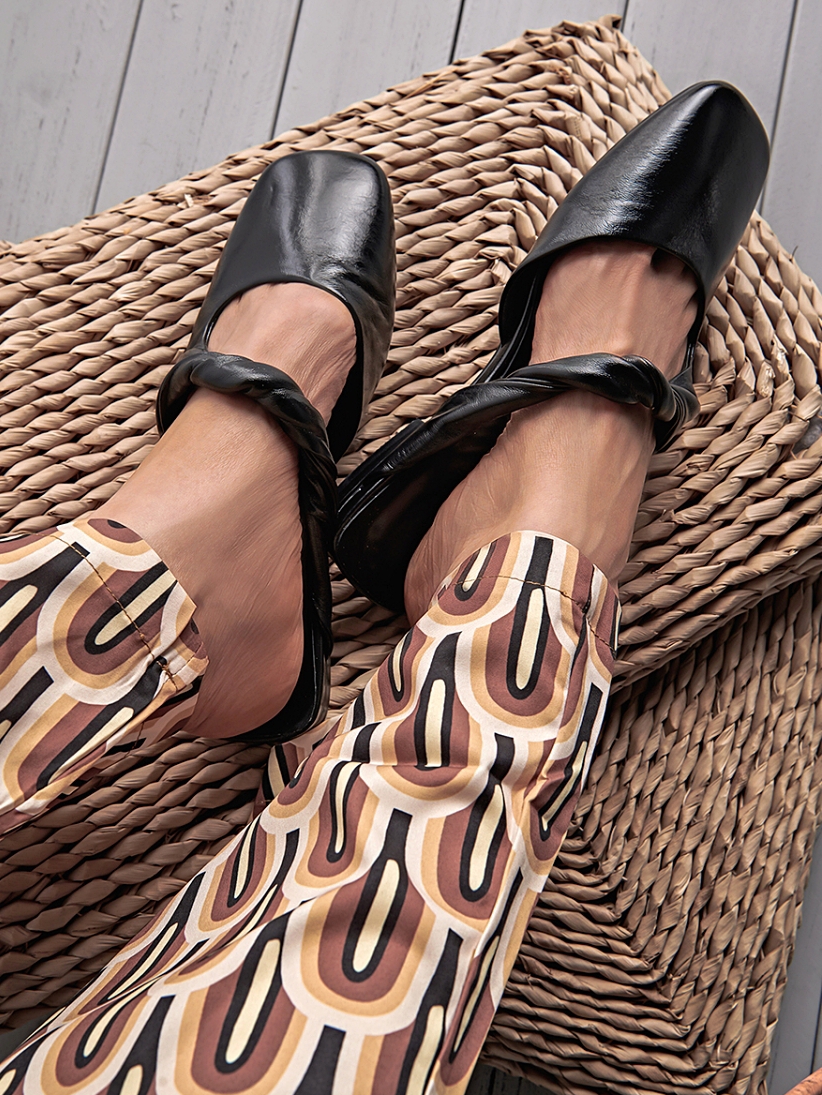 Lexx Moda｜Twisted Mules