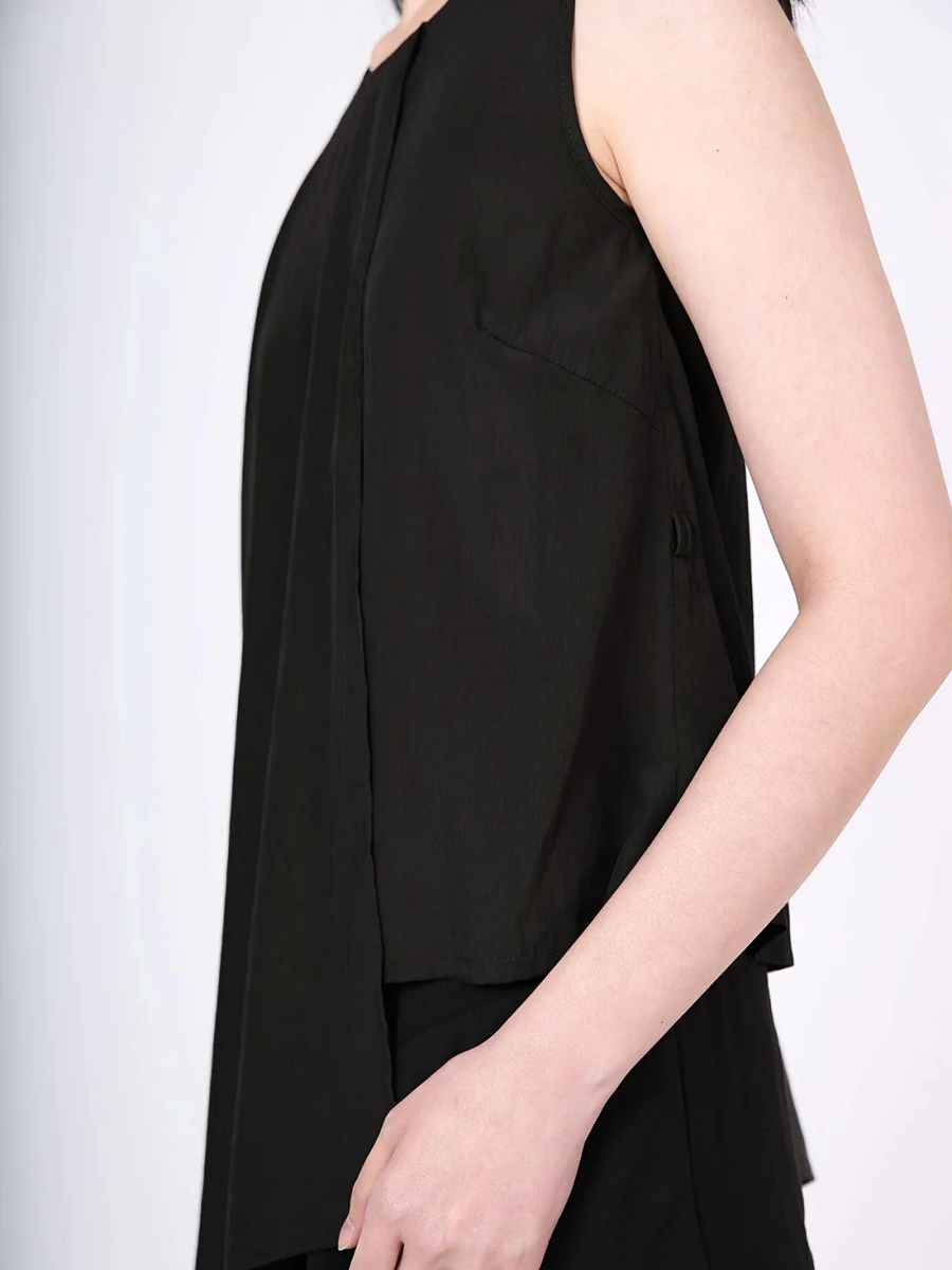 Salient Label｜Raelyn Viscose Cupro Front Draped Panel Top