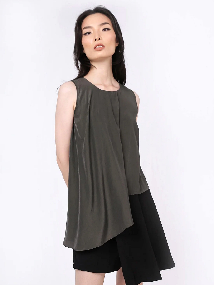 Salient Label｜Raelyn Viscose Cupro Front Draped Panel Top