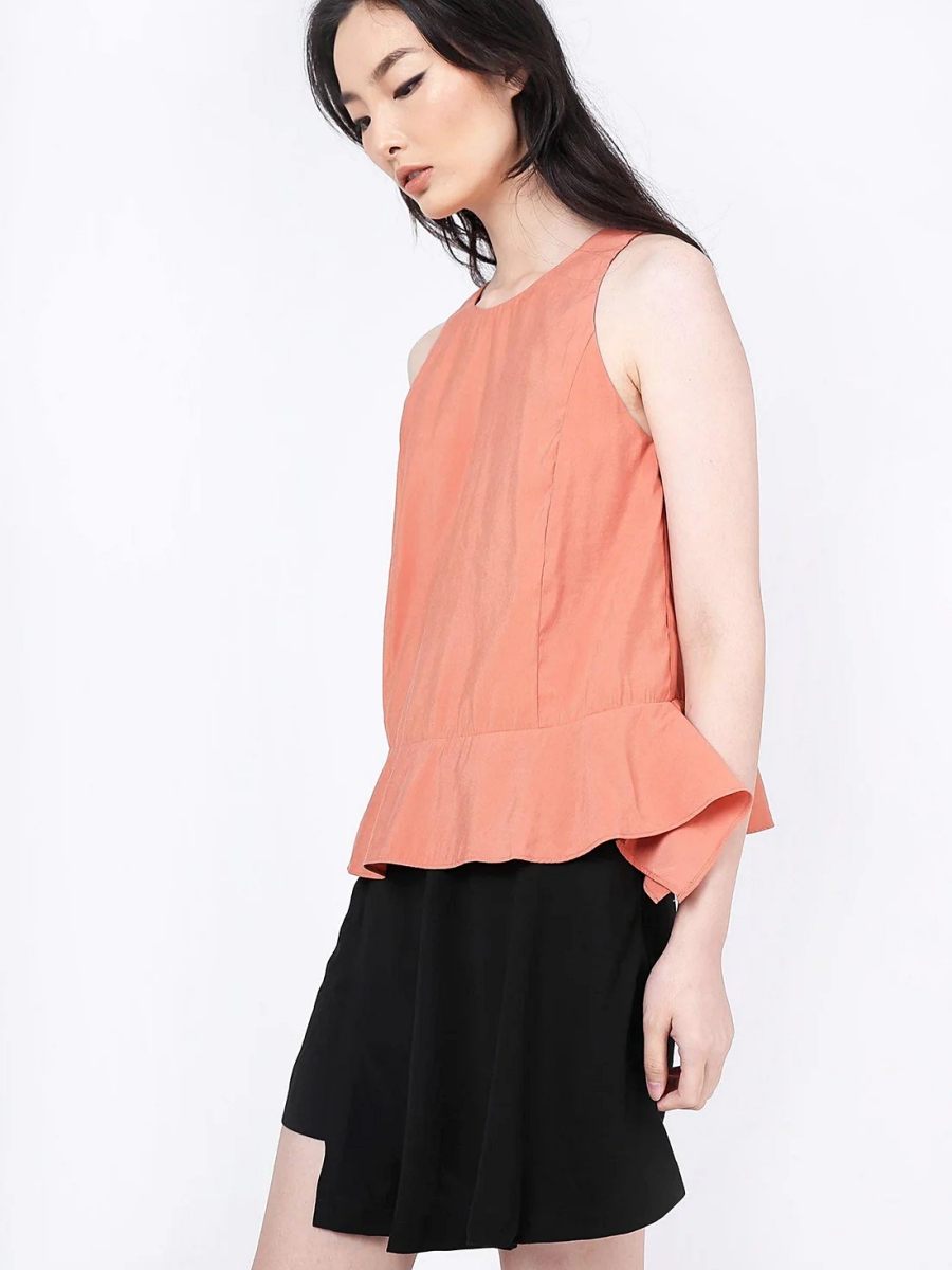 Salient Label｜Valencia Cupro Side Drape Top