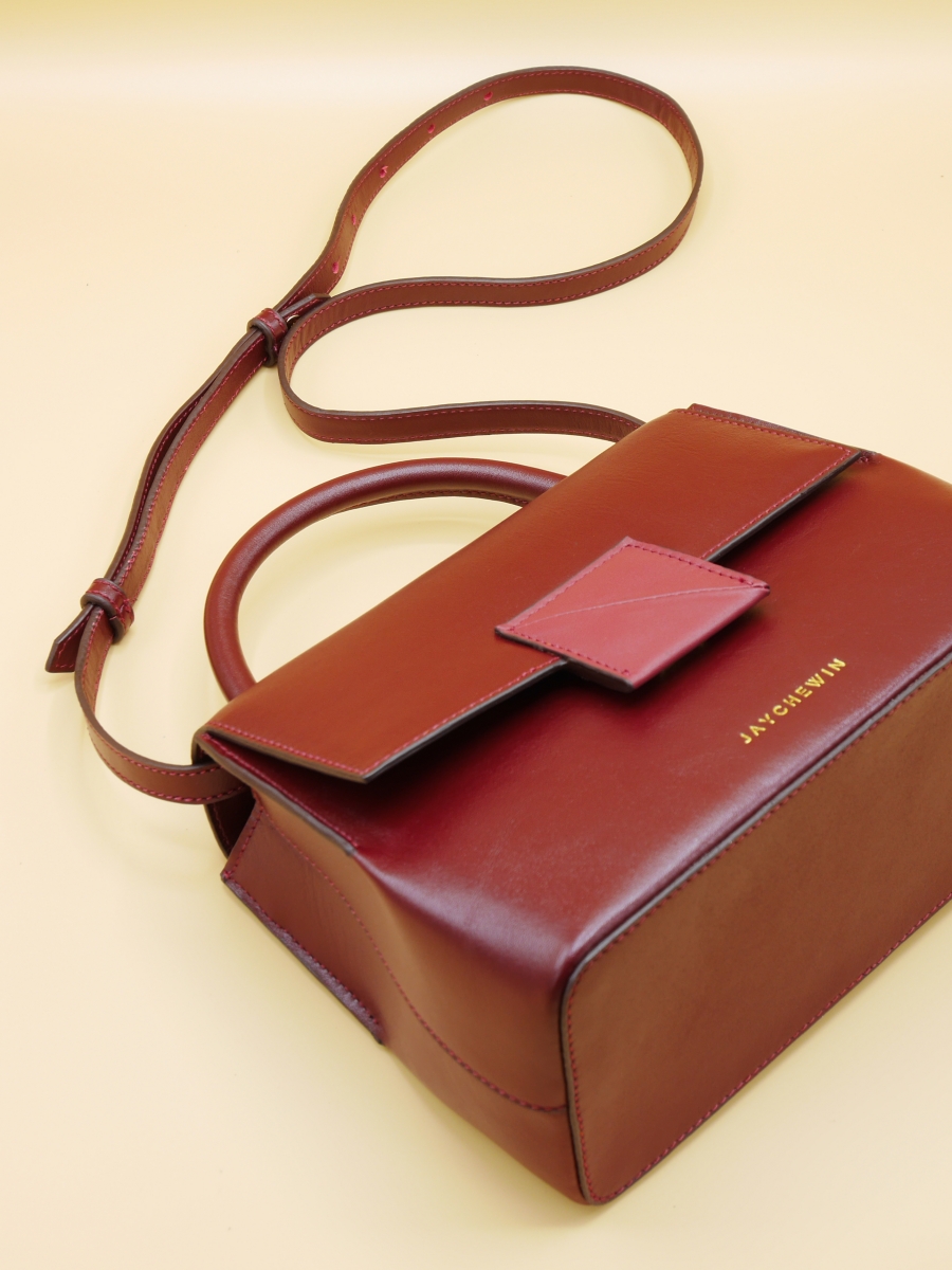 Cable Flap Bag｜Burgundy Red