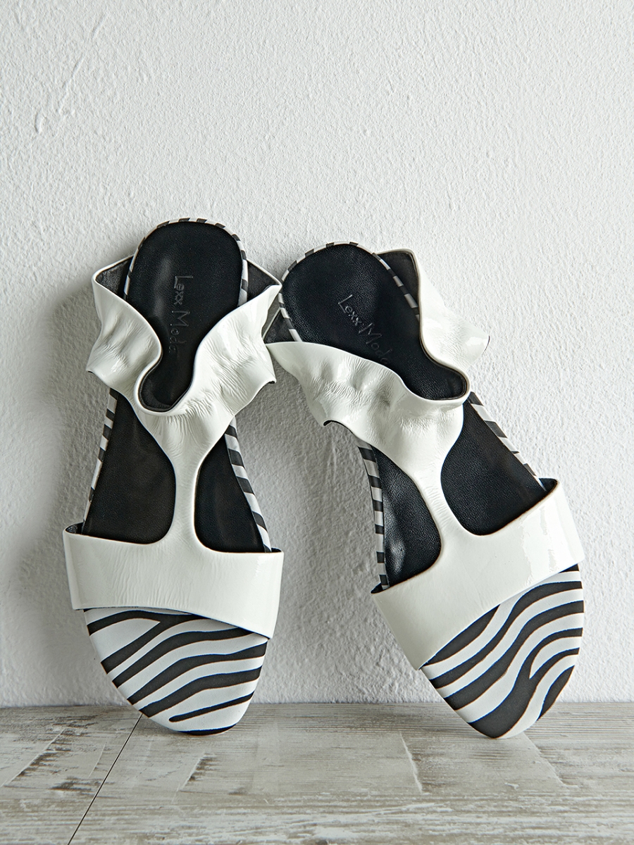 Lexx Moda｜Zebra Lining Sandals