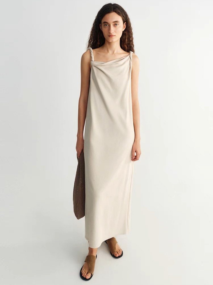 INSIS｜ Cotton Drape Collar Design Twisted Shoulder Knitted Dress