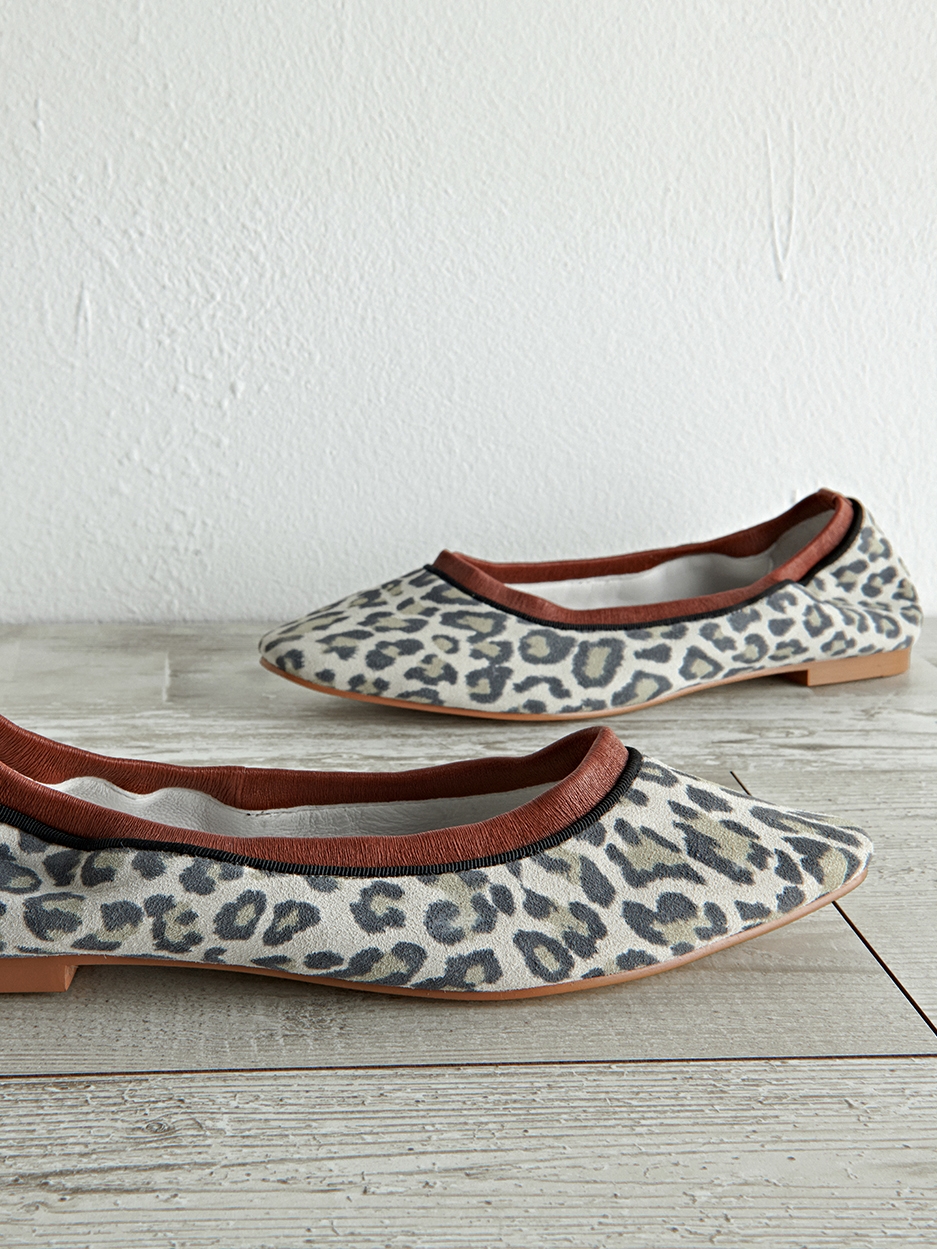 Lexx Moda｜ Leopard Printed Flats