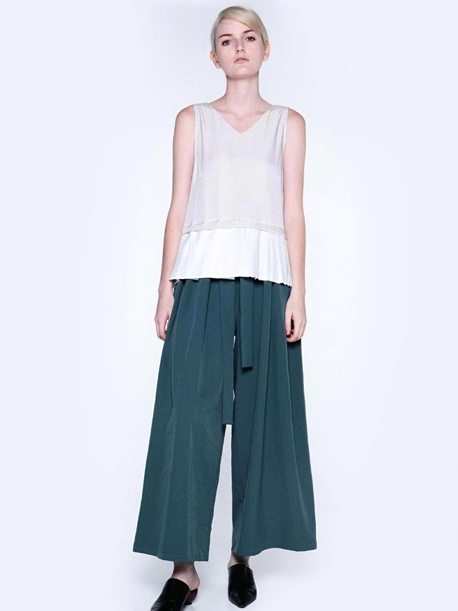 Salient Label｜Axel Dual Colour Pleated Top