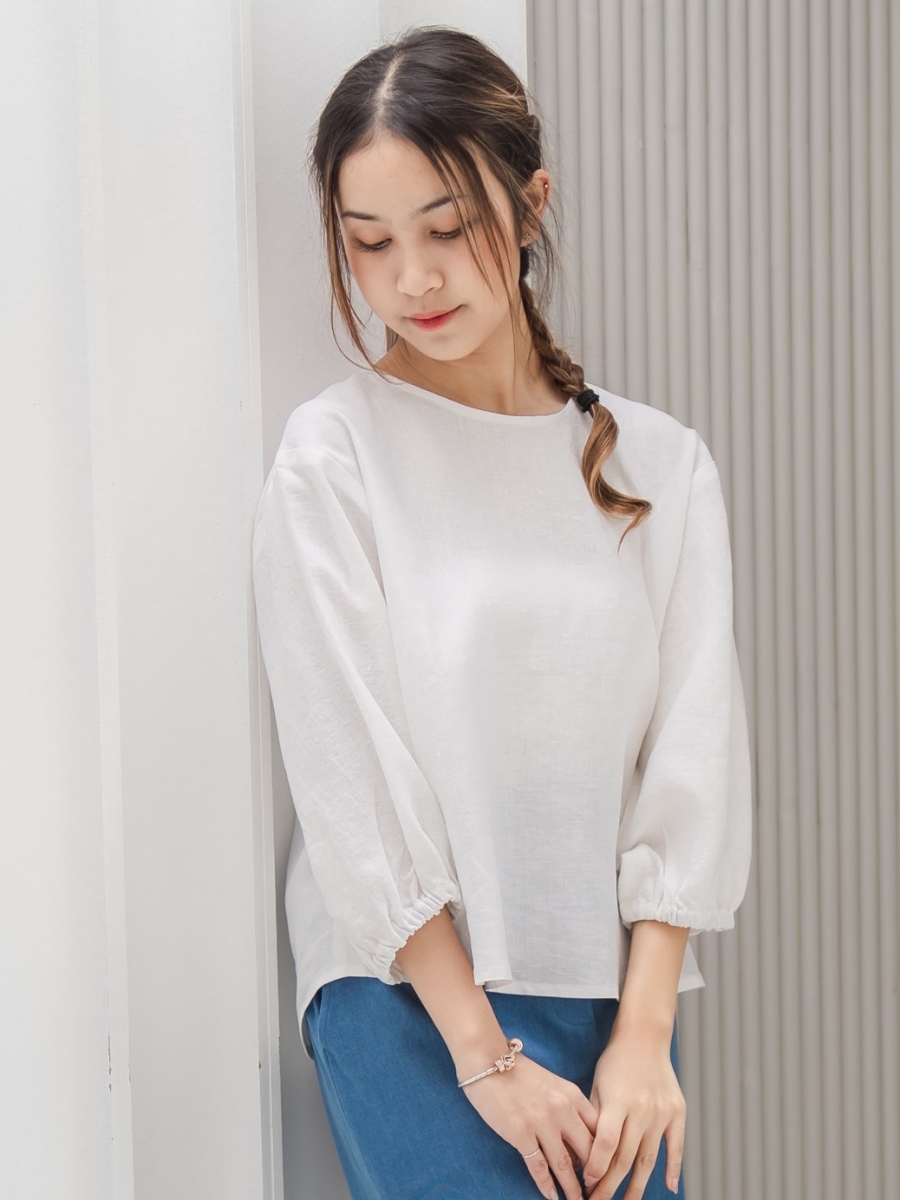 Candith｜Natural Linen Minimal Quarter Sleeves Blouse