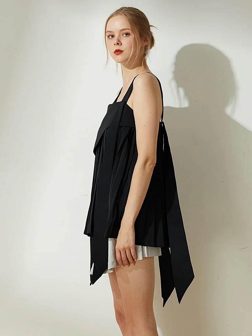 Salient Label｜Mizuki Pleated Long Strap Top