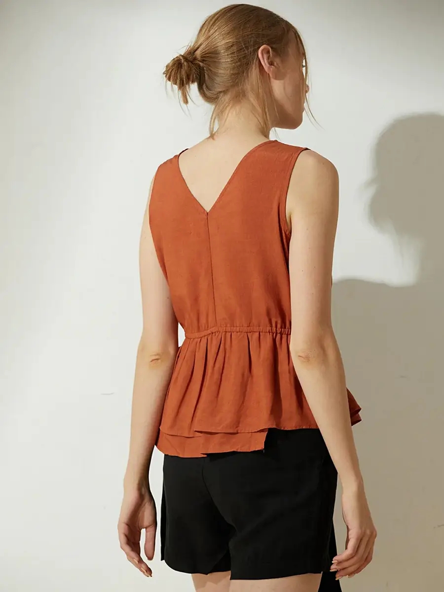 Salient Label｜Farrow TENCEL™ Linen Peplum Top